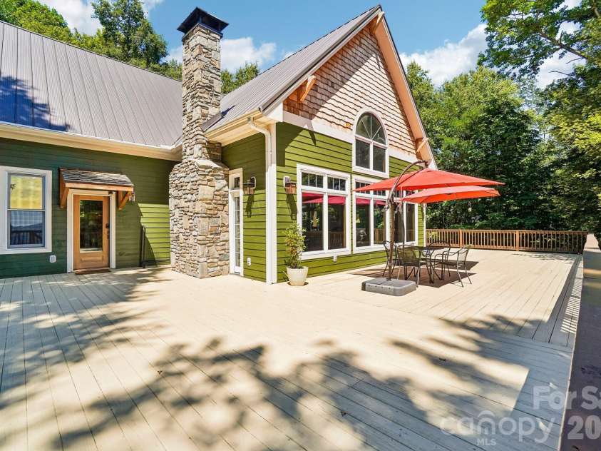 2705 Sand Branch Road, Black Mountain, NC 28711.  MLS# CAR4423859, YatesRealty ID 50995. 