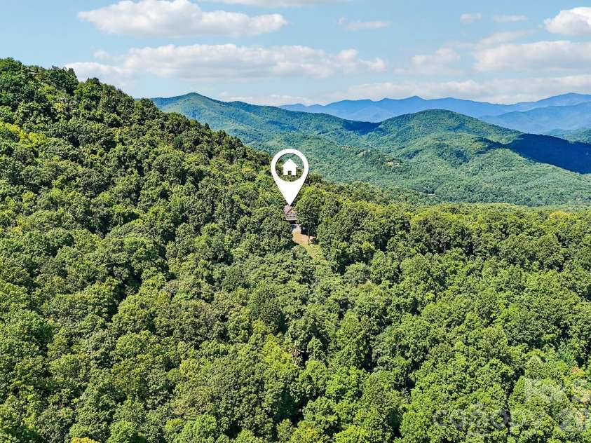 2705 Sand Branch Road, Black Mountain, NC 28711.  MLS# CAR4423859, YatesRealty ID 50995. 