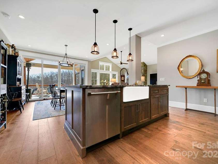 80 Starwood Valley Trail, Arden, NC 28704.  MLS# CAR4212532, YatesRealty ID 510. 
