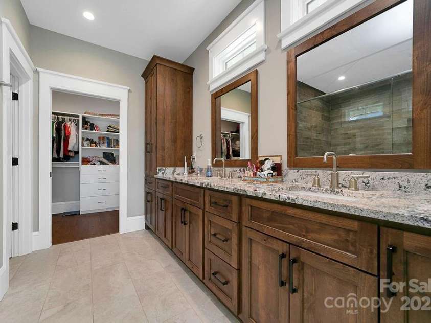 80 Starwood Valley Trail, Arden, NC 28704.  MLS# CAR4212532, YatesRealty ID 510. 