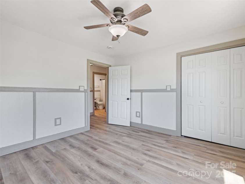 13 Depot Street, Clyde, NC 28721.  MLS# CAR4244908, YatesRealty ID 5100. 
