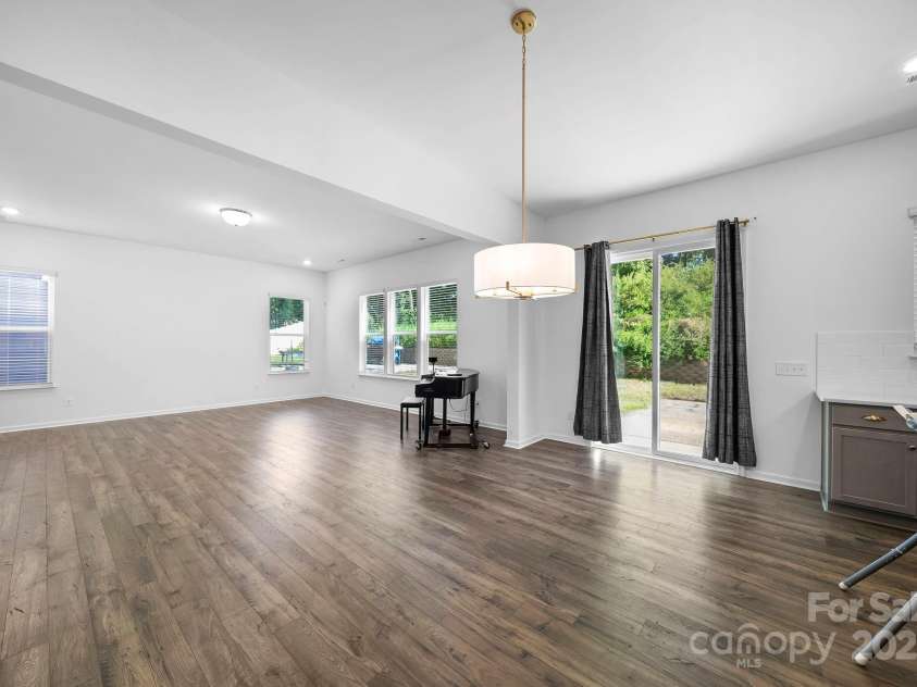 6401 Rocky Wagon Lane, Concord, NC 28025.  MLS# CAR4297746, YatesRealty ID 5100. 