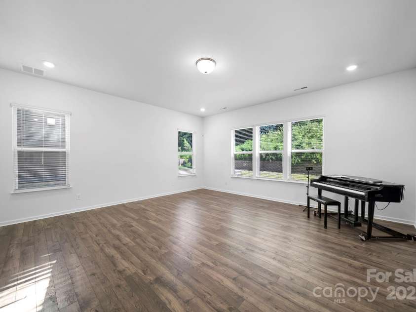6401 Rocky Wagon Lane, Concord, NC 28025.  MLS# CAR4297746, YatesRealty ID 5100. 
