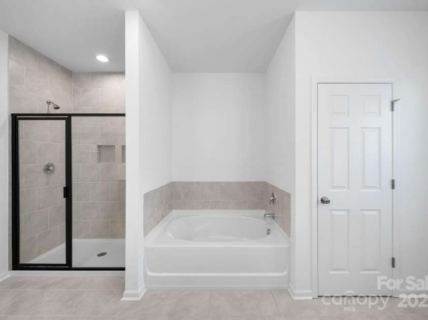 6401 Rocky Wagon Lane, Concord, NC 28025.  MLS# CAR4297746, YatesRealty ID 5100. 