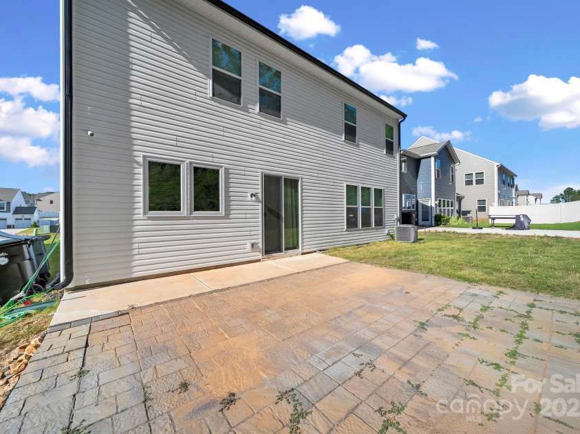 6401 Rocky Wagon Lane, Concord, NC 28025.  MLS# CAR4297746, YatesRealty ID 5100. 