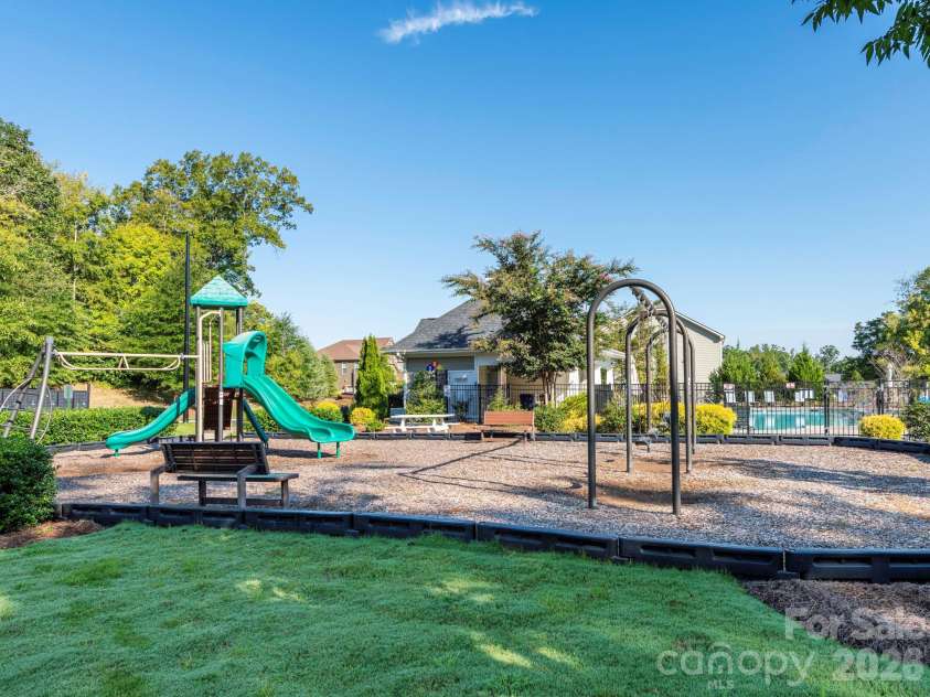 8336 Breton Way, Harrisburg, NC 28075.  MLS# CAR4424762, YatesRealty ID 51000. 