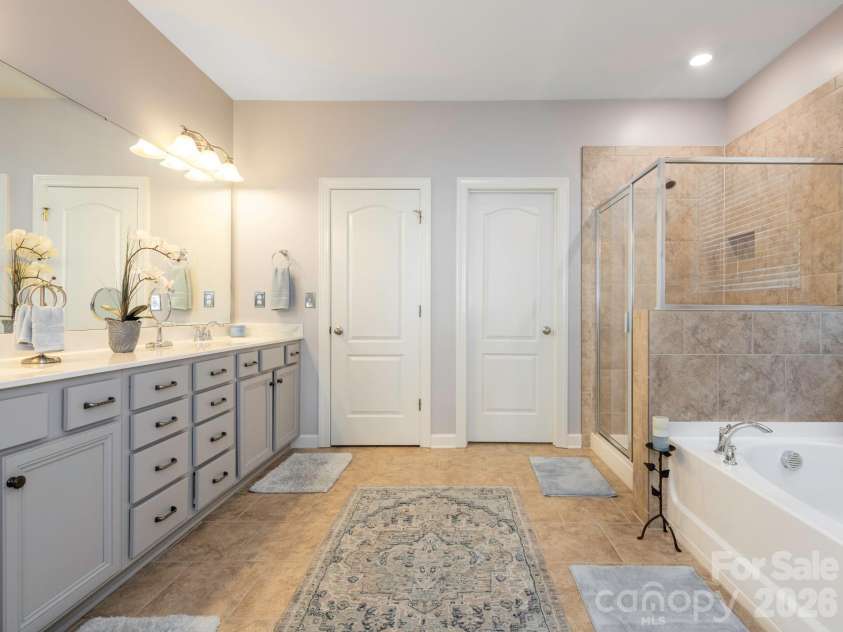 8336 Breton Way, Harrisburg, NC 28075.  MLS# CAR4424762, YatesRealty ID 51000. Primary bath