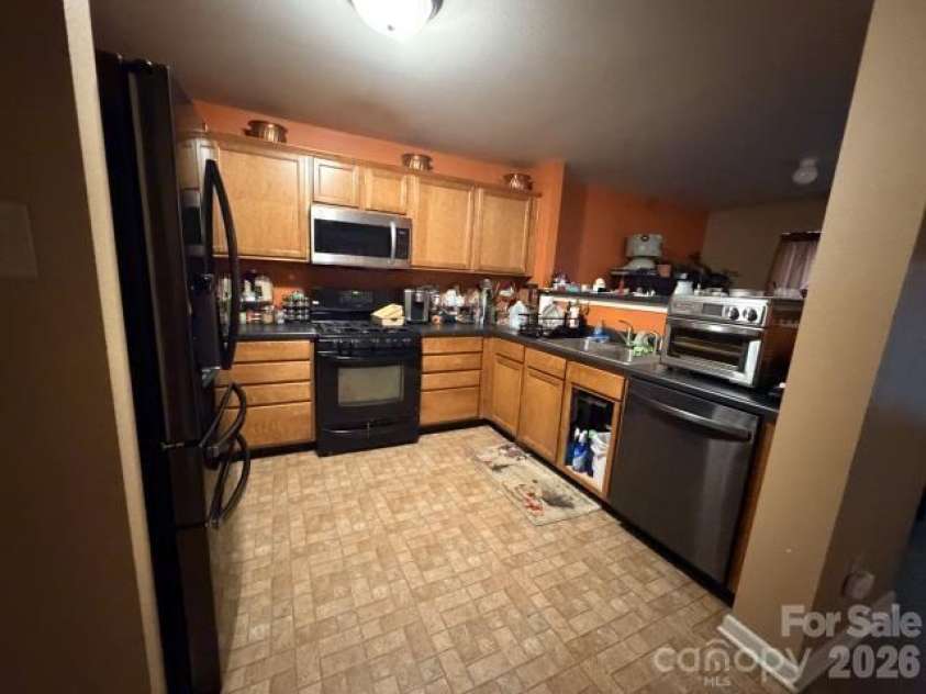 1301 Allegiance Drive, Charlotte, NC 28217.  MLS# CAR4424649, YatesRealty ID 51001. 