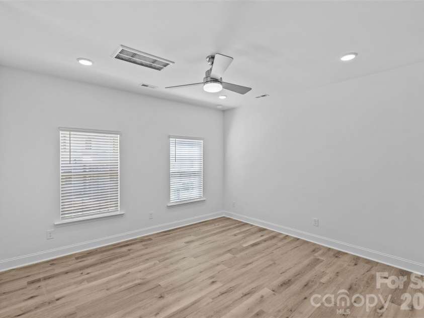 4008 Crooked Spruce Court, Matthews, NC 28105.  MLS# CAR4425000, YatesRealty ID 51002. 