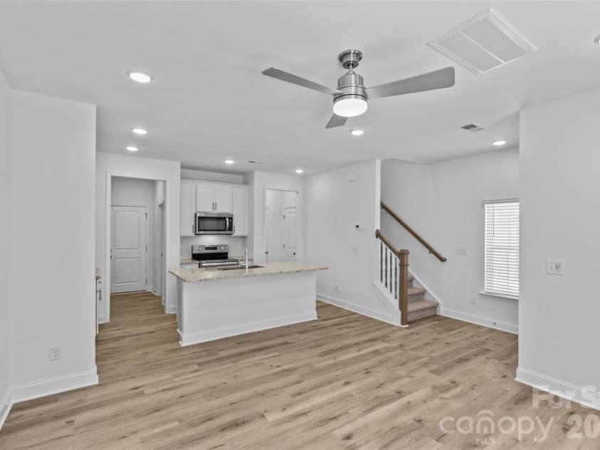 4008 Crooked Spruce Court, Matthews, NC 28105.  MLS# CAR4425000, YatesRealty ID 51002. 