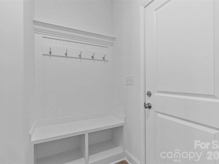 4008 Crooked Spruce Court, Matthews, NC 28105.  MLS# CAR4425000, YatesRealty ID 51002. 