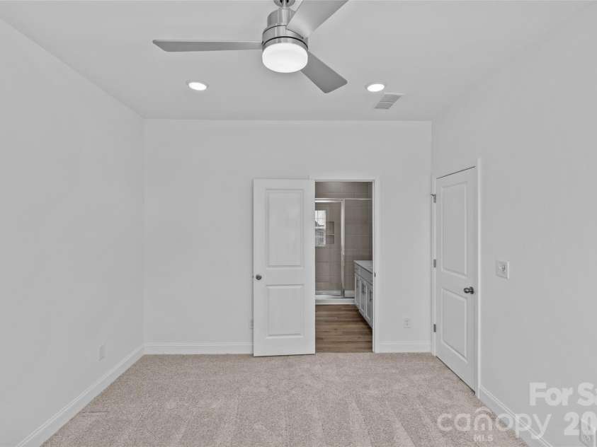 4008 Crooked Spruce Court, Matthews, NC 28105.  MLS# CAR4425000, YatesRealty ID 51002. 