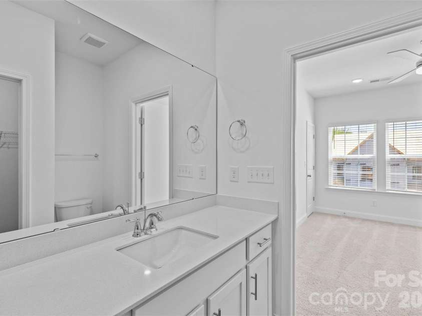4008 Crooked Spruce Court, Matthews, NC 28105.  MLS# CAR4425000, YatesRealty ID 51002. 