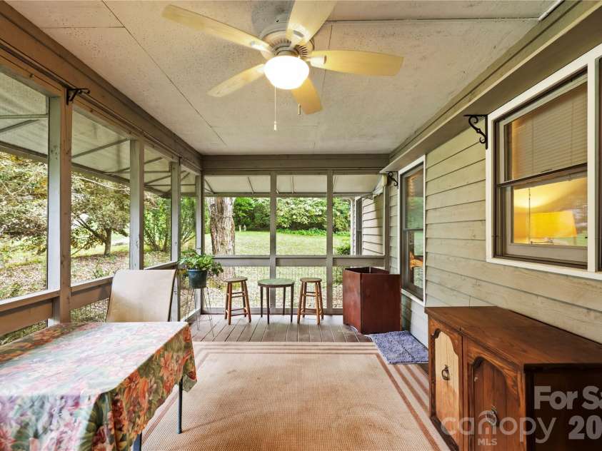 13 Llama Vista Court, Black Mountain, NC 28711.  MLS# CAR4423971, YatesRealty ID 51004. 