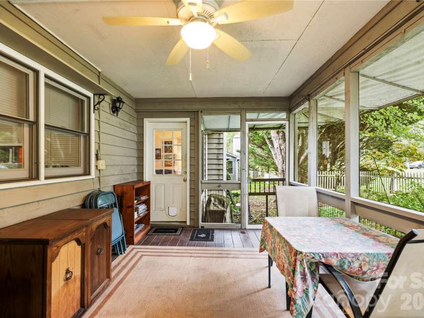 13 Llama Vista Court, Black Mountain, NC 28711.  MLS# CAR4423971, YatesRealty ID 51004. 