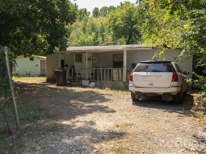 1157 Pecan Circle, Rock Hill, SC 29732.  MLS# CAR4422825, YatesRealty ID 51005. 