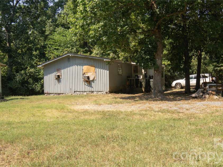 1157 Pecan Circle, Rock Hill, SC 29732.  MLS# CAR4422825, YatesRealty ID 51005. 