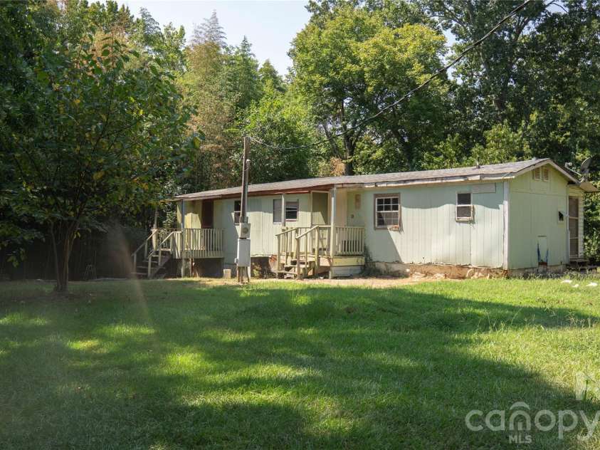 1157 Pecan Circle, Rock Hill, SC 29732.  MLS# CAR4422825, YatesRealty ID 51005. 
