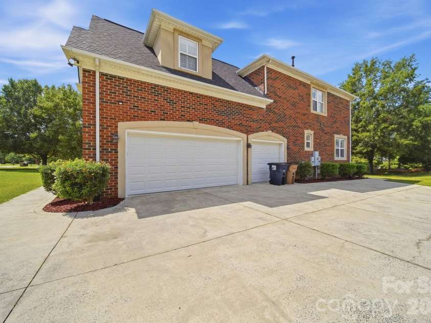 200 Thompson Court, Indian Trail, NC 28079.  MLS# CAR4424987, YatesRealty ID 51006. 