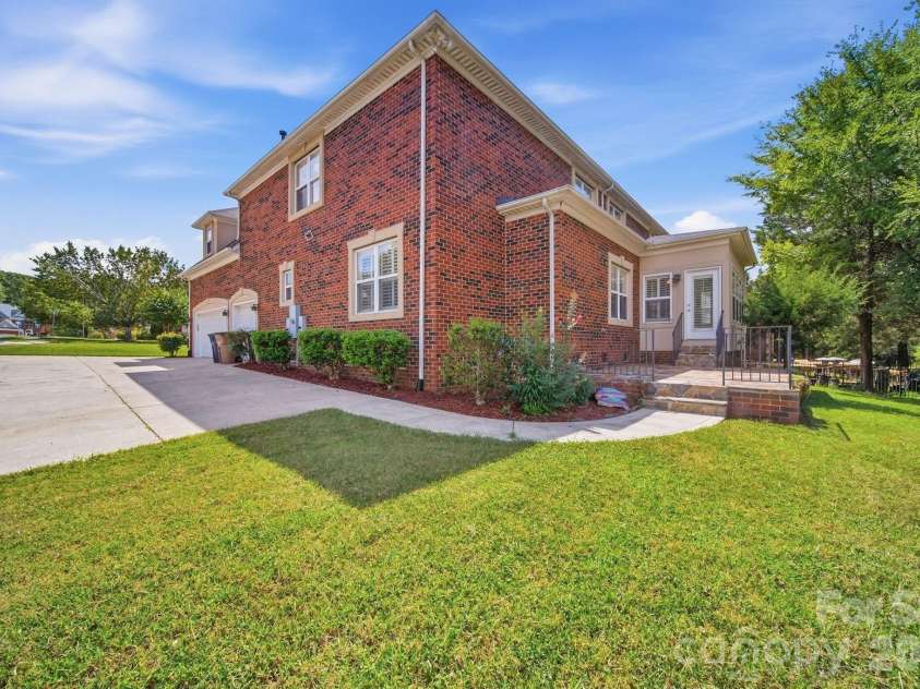 200 Thompson Court, Indian Trail, NC 28079.  MLS# CAR4424987, YatesRealty ID 51006. 