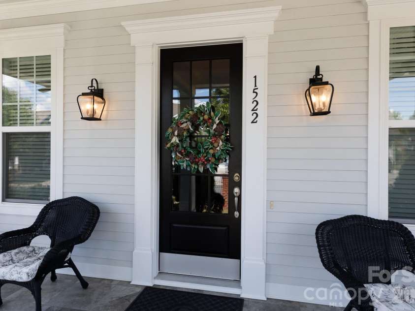 1522 Half Pint Loop, Fort Mill, SC 29708.  MLS# CAR4425037, YatesRealty ID 51008. 