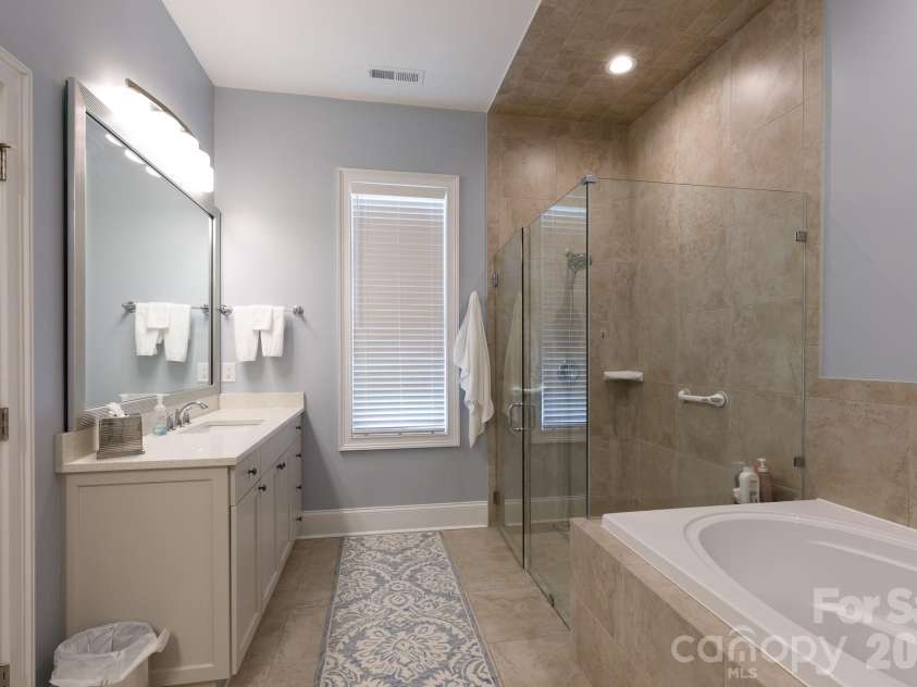 1522 Half Pint Loop, Fort Mill, SC 29708.  MLS# CAR4425037, YatesRealty ID 51008. 