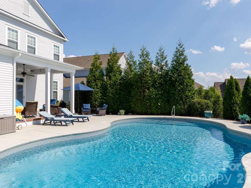 1522 Half Pint Loop, Fort Mill, SC 29708.  MLS# CAR4425037, YatesRealty ID 51008. 