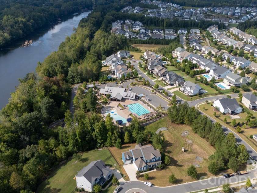 1522 Half Pint Loop, Fort Mill, SC 29708.  MLS# CAR4425037, YatesRealty ID 51008. 