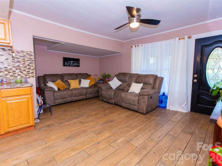 2287 US 70 Highway, Morganton, NC 28655.  MLS# CAR4425084, YatesRealty ID 51012. 