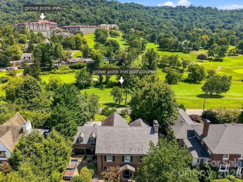 199 Kimberly Avenue, Asheville, NC 28804.  MLS# CAR4419910, YatesRealty ID 51013. 