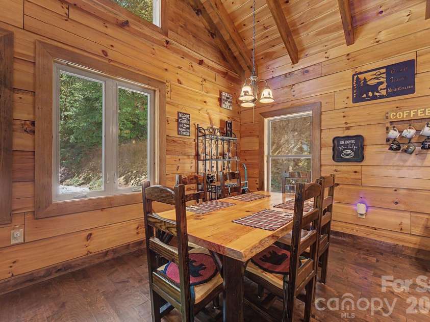 58 Indianola Lane, Bryson City, NC 28713.  MLS# CAR4424618, YatesRealty ID 51014. 
