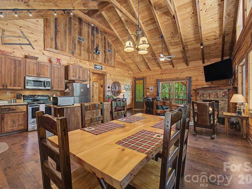 58 Indianola Lane, Bryson City, NC 28713.  MLS# CAR4424618, YatesRealty ID 51014. 