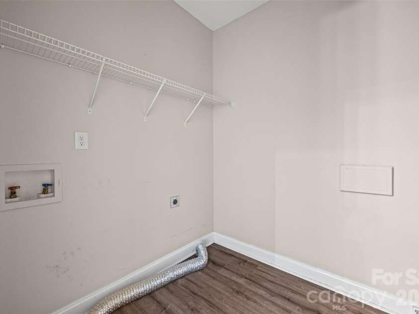 172 Mill Pond Road, Clover, SC 29710.  MLS# CAR4425173, YatesRealty ID 51016. 