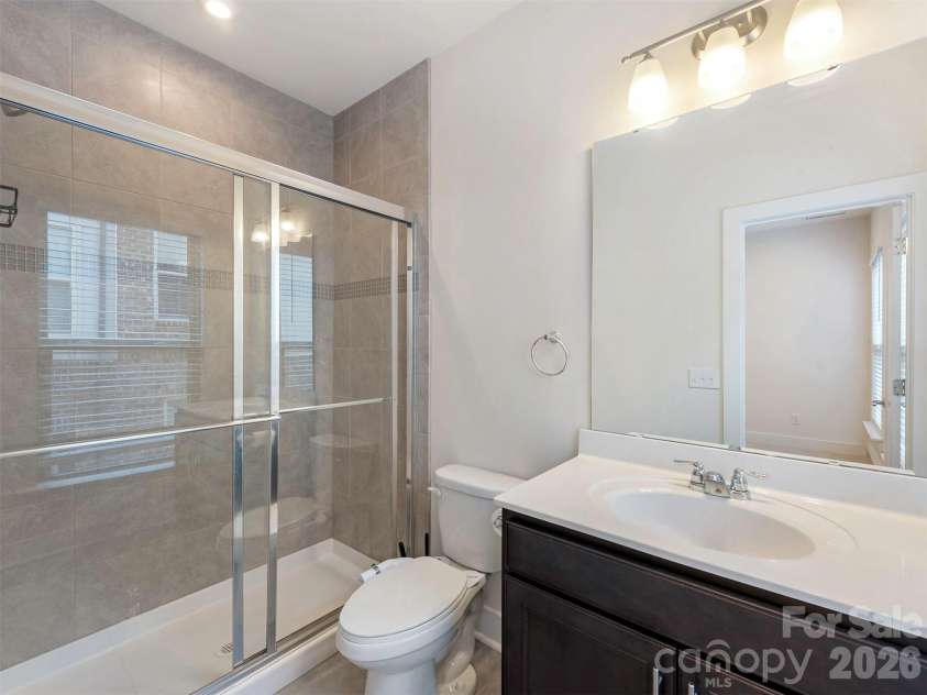 16023 Roscoe Lane, Charlotte, NC 28204.  MLS# CAR4417301, YatesRealty ID 51021. 