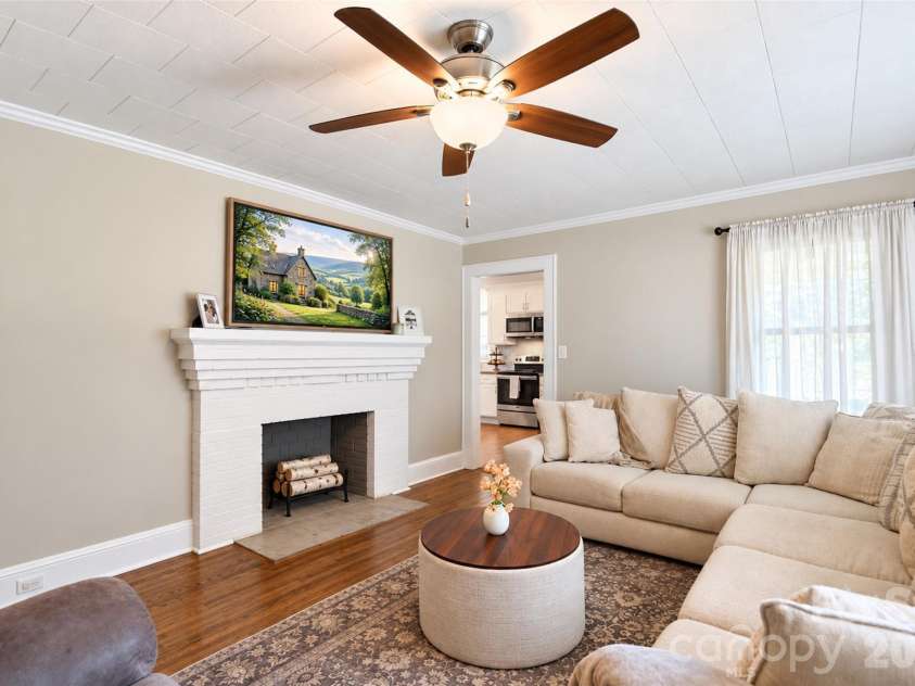 806 Applewood Street, Kannapolis, NC 28081.  MLS# CAR4425191, YatesRealty ID 51022. 