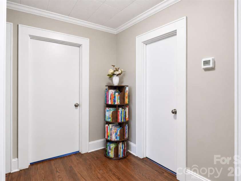 806 Applewood Street, Kannapolis, NC 28081.  MLS# CAR4425191, YatesRealty ID 51022. 