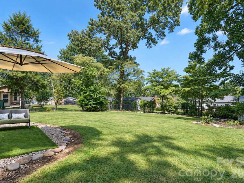 806 Applewood Street, Kannapolis, NC 28081.  MLS# CAR4425191, YatesRealty ID 51022. 