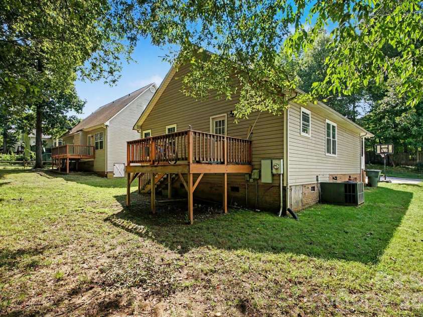 1560 Cambridge Heights Place, Concord, NC 28027.  MLS# CAR4425183, YatesRealty ID 51023. 