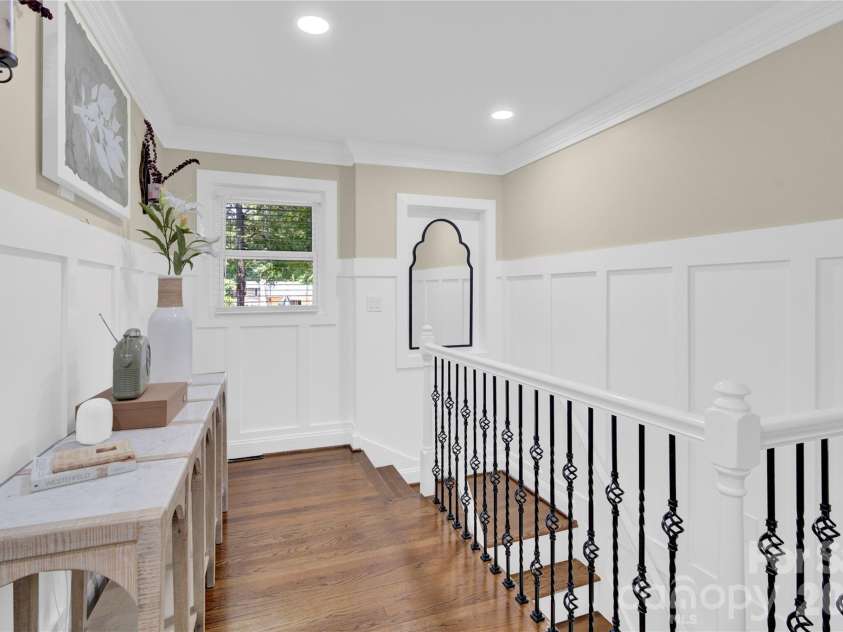 6639 Ronda Avenue, Charlotte, NC 28211.  MLS# CAR4425198, YatesRealty ID 51024. 