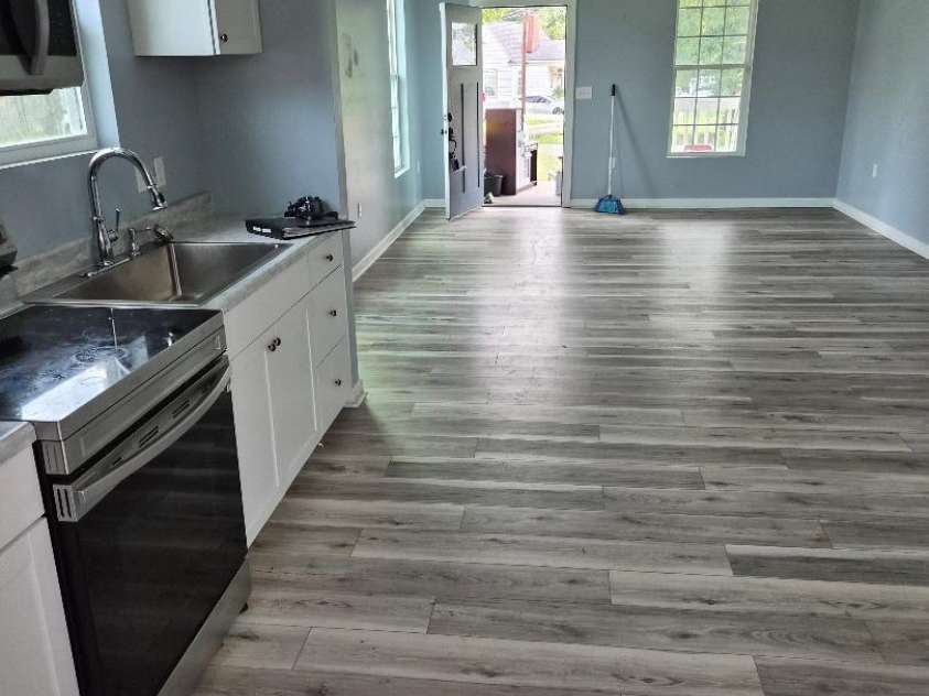 533 Ball Park Drive, Chester, SC 29706.  MLS# CAR4425206, YatesRealty ID 51028. Open Entry Room