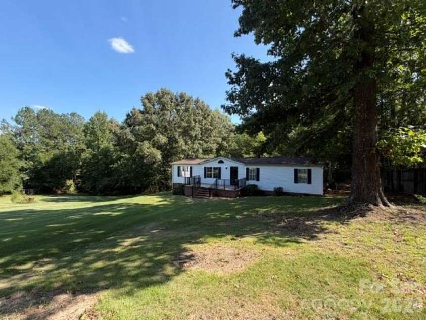 321 Onvil Road, Mount Gilead, NC 27306.  MLS# CAR4425219, YatesRealty ID 51029. Front View