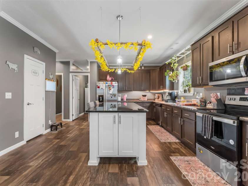 3740 Bennett Road, Morganton, NC 28655.  MLS# CAR4421680, YatesRealty ID 51031. 