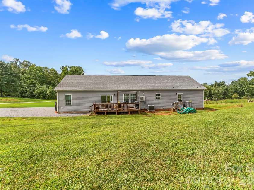 3740 Bennett Road, Morganton, NC 28655.  MLS# CAR4421680, YatesRealty ID 51031. 