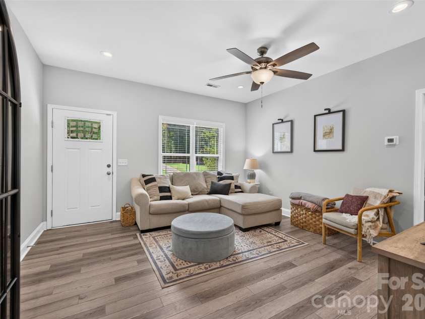 508 Willow Road, Salisbury, NC 28147.  MLS# CAR4424265, YatesRealty ID 51036. 