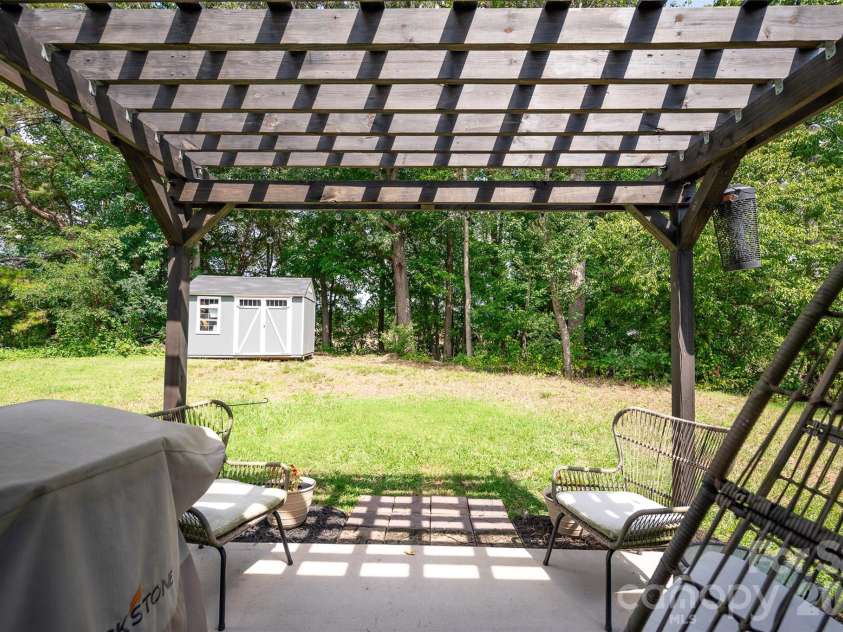 508 Willow Road, Salisbury, NC 28147.  MLS# CAR4424265, YatesRealty ID 51036. 