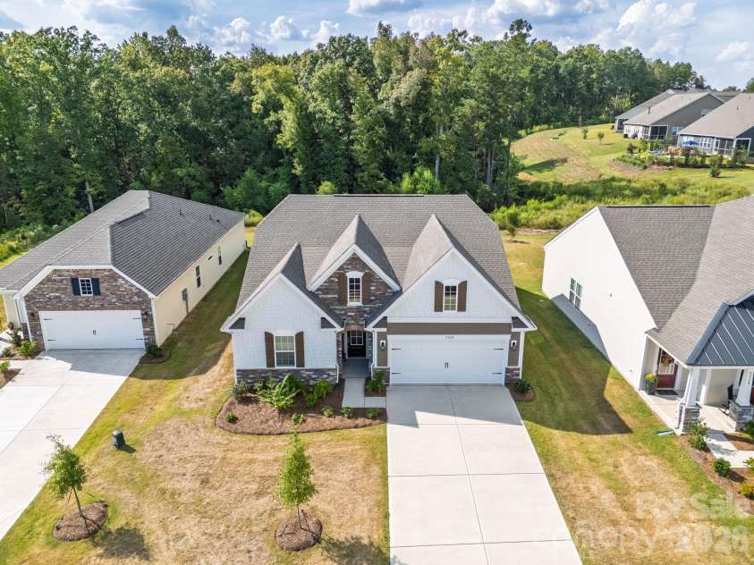 3322 Amarillo Court, Lancaster, SC 29720.  MLS# CAR4424307, YatesRealty ID 51038. 