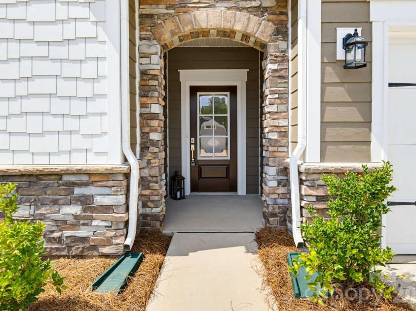 3322 Amarillo Court, Lancaster, SC 29720.  MLS# CAR4424307, YatesRealty ID 51038. 