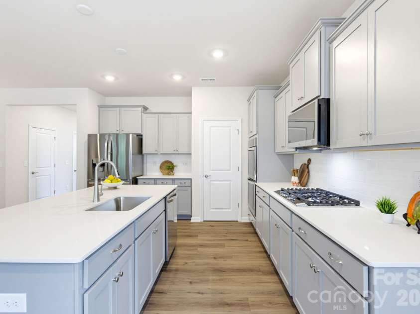 3322 Amarillo Court, Lancaster, SC 29720.  MLS# CAR4424307, YatesRealty ID 51038. 
