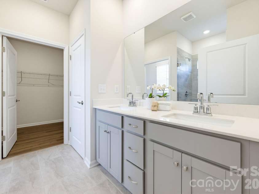 3322 Amarillo Court, Lancaster, SC 29720.  MLS# CAR4424307, YatesRealty ID 51038. 