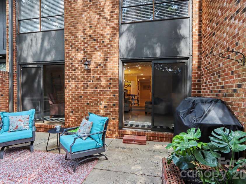 5811 Sharon Road, Charlotte, NC 28210.  MLS# CAR4424078, YatesRealty ID 51040. Patio